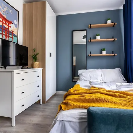Apartment Golden - Cozy Studio Warsaw