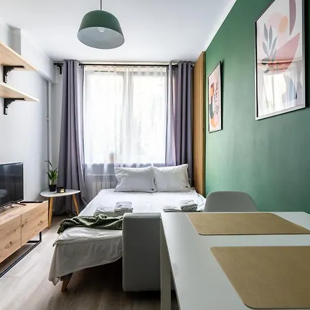 Golden - Cozy Studio Apartment *