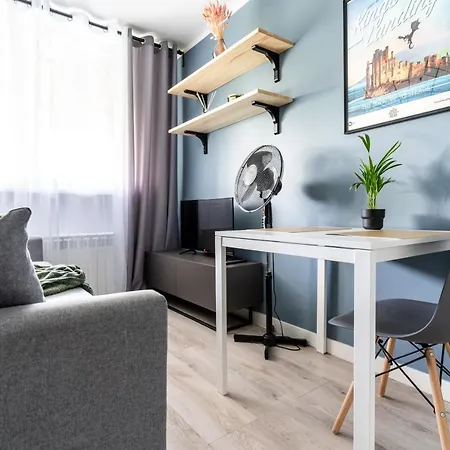 Apartment Golden - Cozy Studio Warsaw